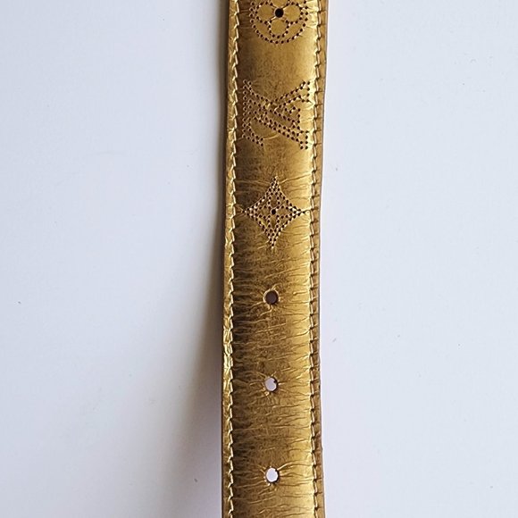 LOUIS VUITTON - AUTHENTIC METALLIC GOLD LEATHER PERFORATED MAHINA BELT - Picture 6 of 10
